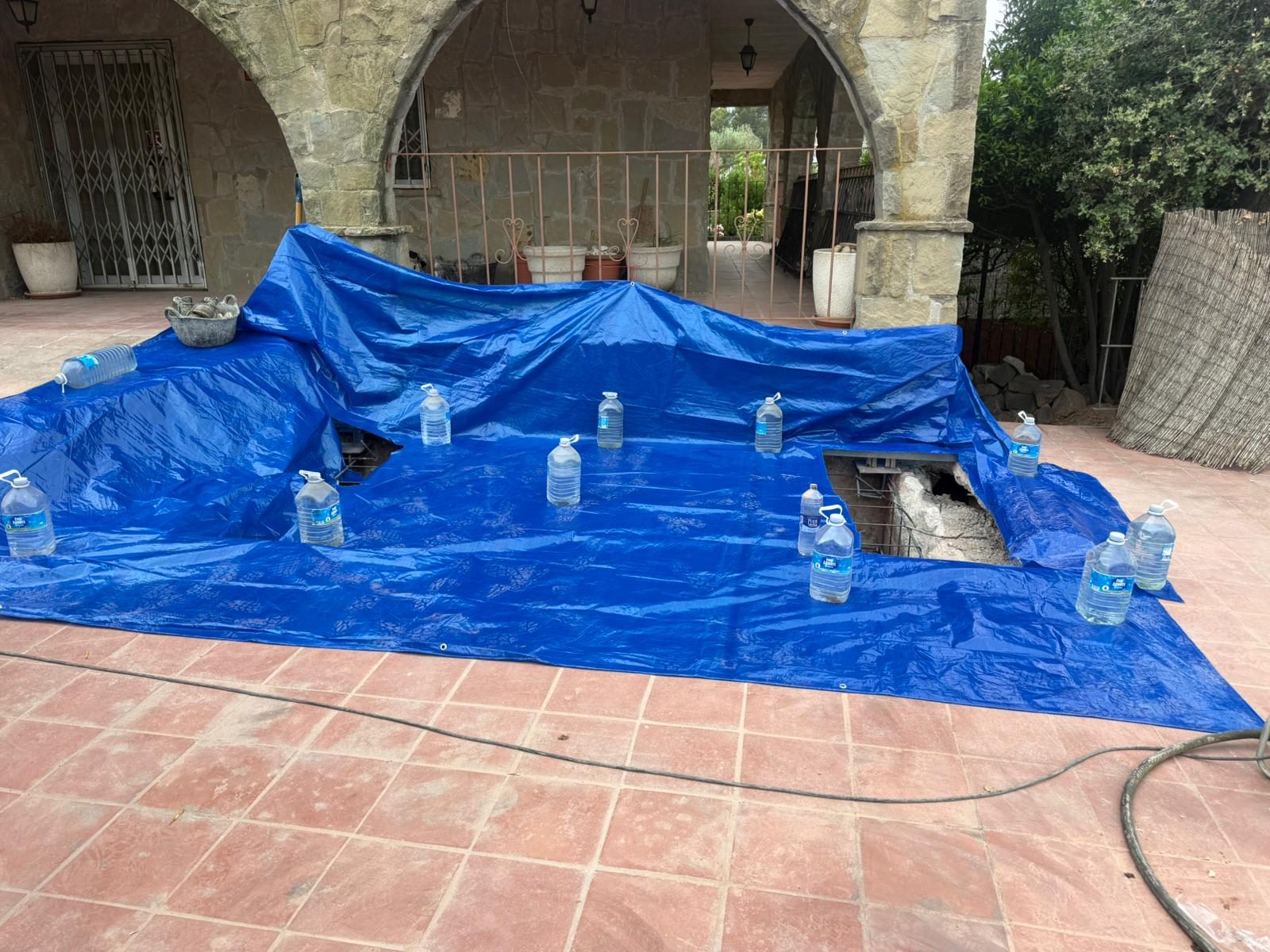 Zanja de cimentación en patio de casa en Vacarisses - foto 3