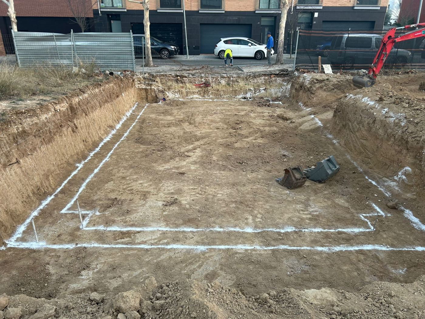 Rebaje y excavación de cimientos de vivienda aislada en Vilafranca del Penedès